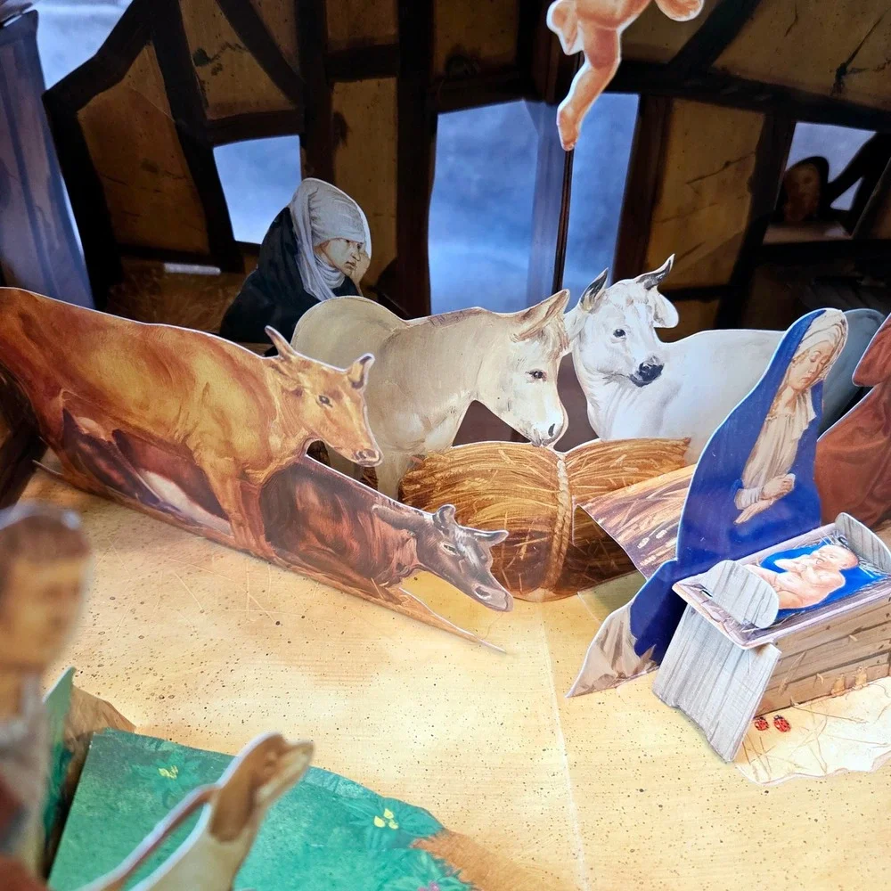 Mediaeval Nativity‎ Pop Up Scene Christmas 3D Cardboard 1999